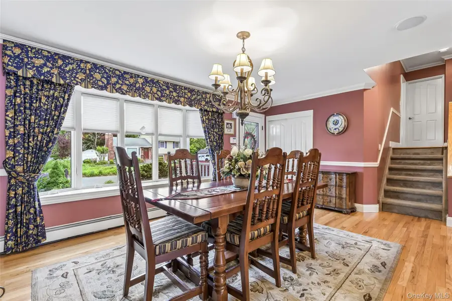23 Middle Drive, Huntington, NY 11743 - #3