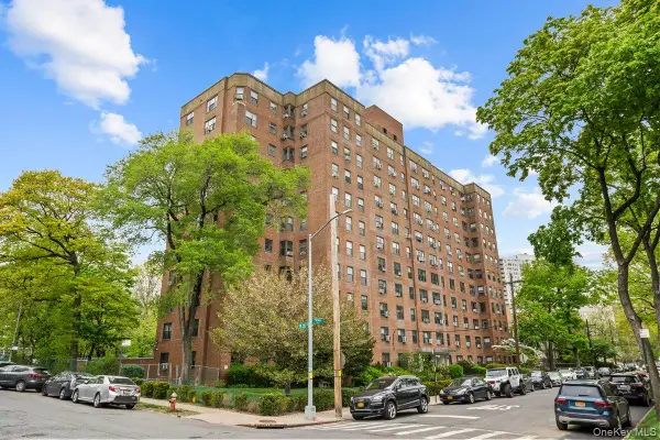 3103 Fairfield Avenue #4K, Bronx, NY 10463