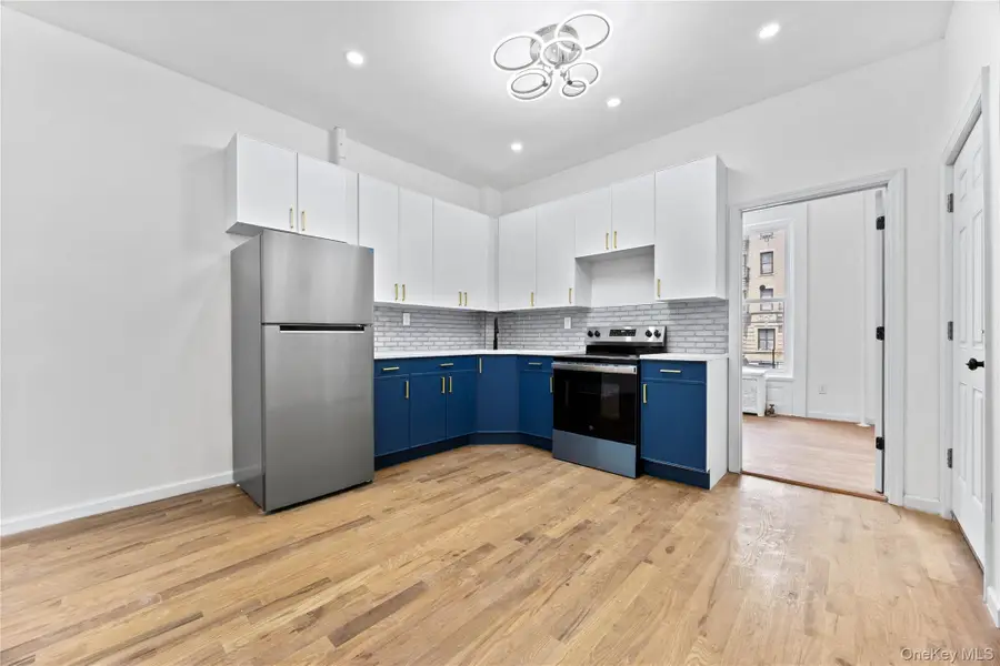 526 W 175th Street, New York, NY 10033 - #3
