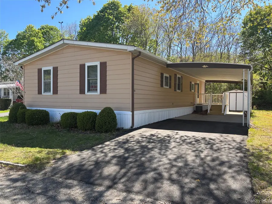 101 West Lane #20B Witt Lane, Riverhead, NY 11901 - #2