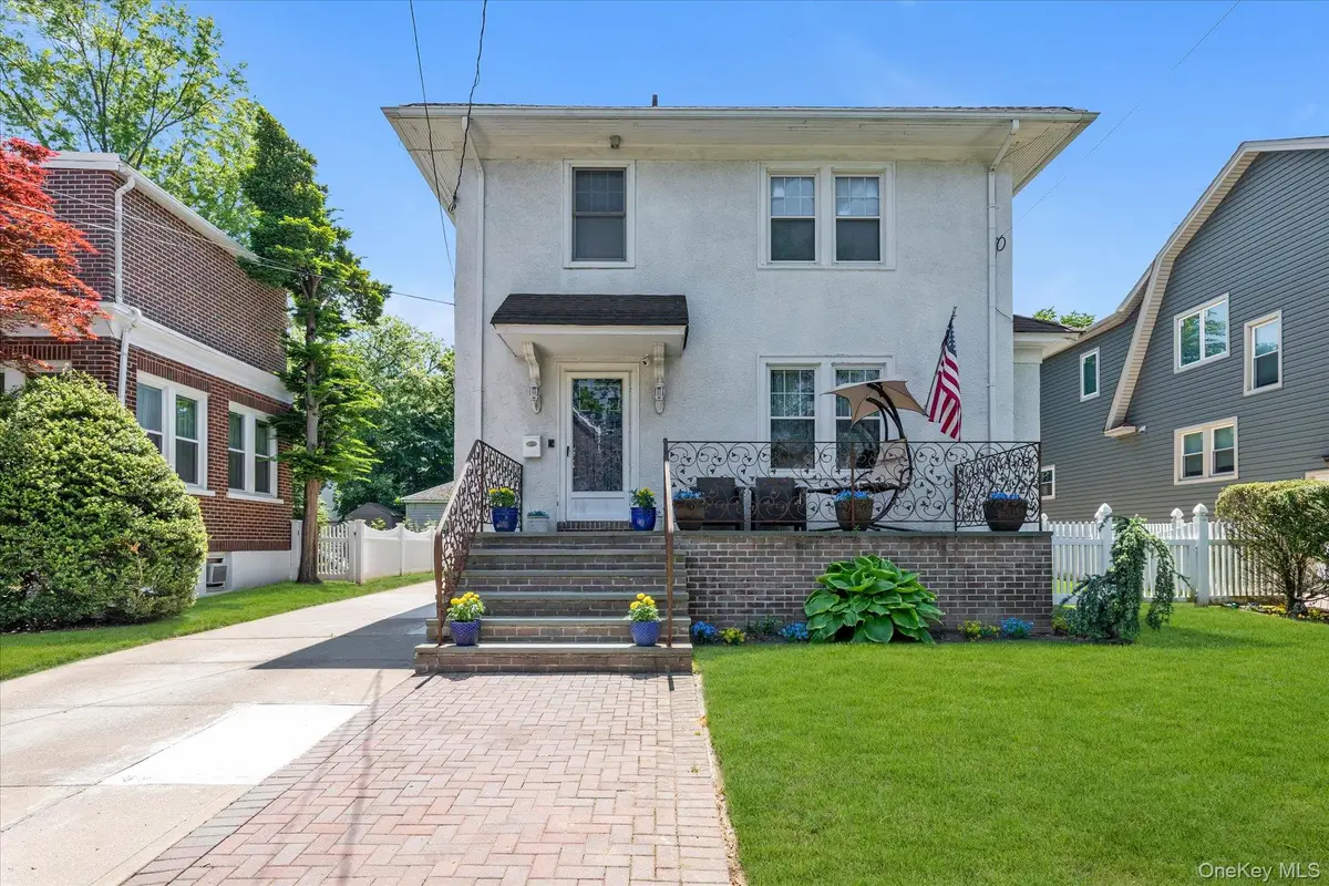 1051 Roselle Place, Woodmere, NY 11598 - #1
