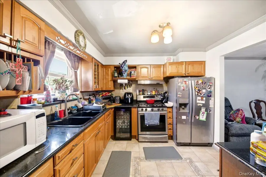 193 Kearney Avenue, Bronx, NY 10465 - #3