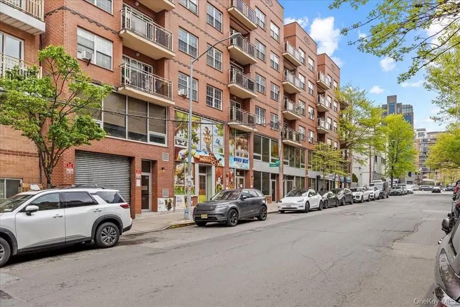 3519 Leavitt Street #4B, Flushing, NY 11354 - #2
