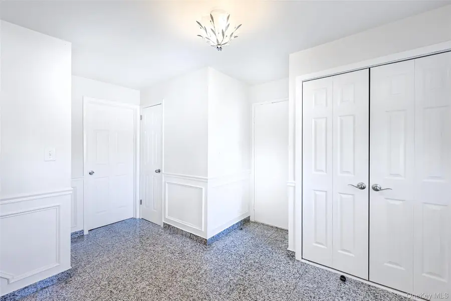 29 Edna Drive, Syosset, NY 11791 - #3
