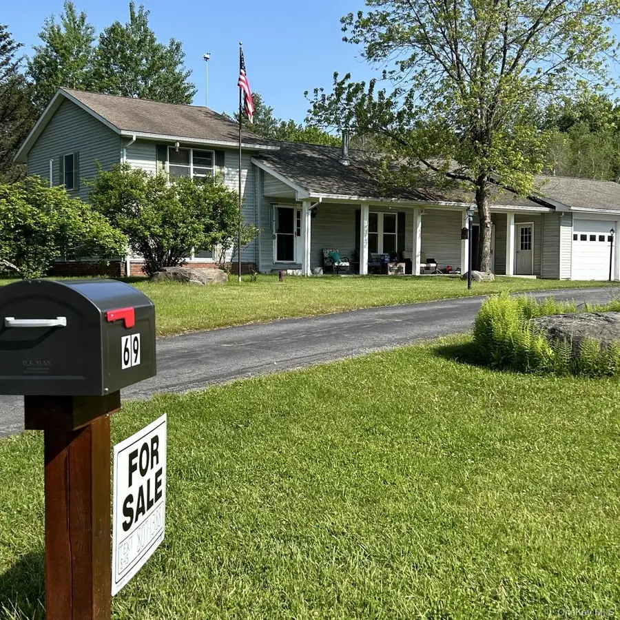 69 Crabby Road, Loch Sheldrake, NY 12759 - #3