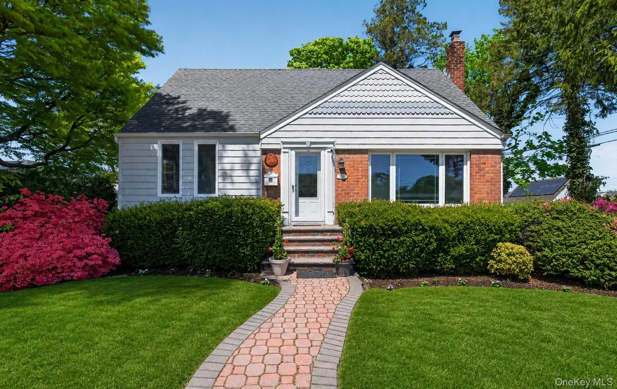 2021 Lincoln Avenue, East Meadow, NY 11554 - #1