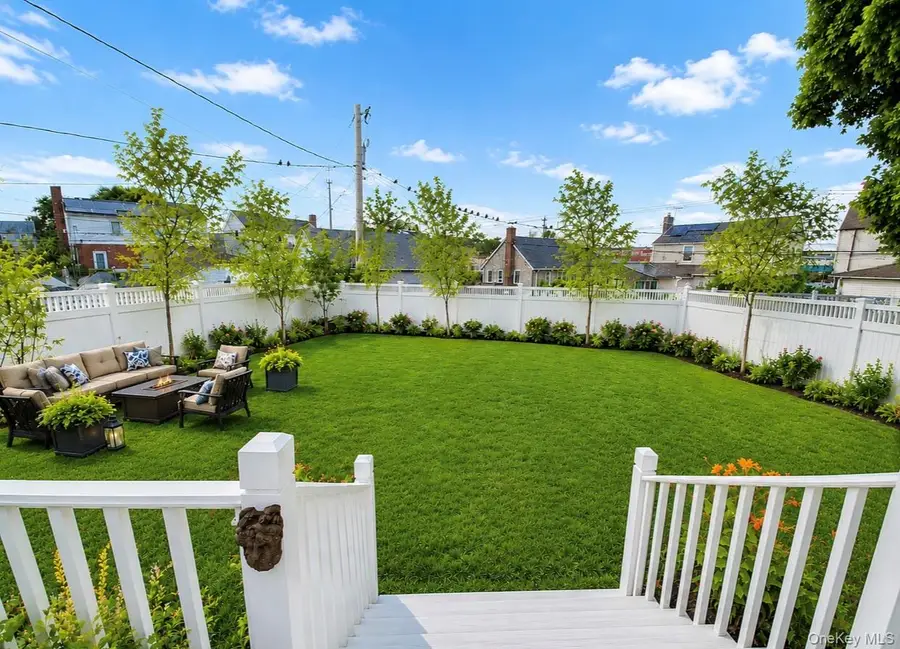 25 Nassau Street, Elmont, NY 11003 - #3