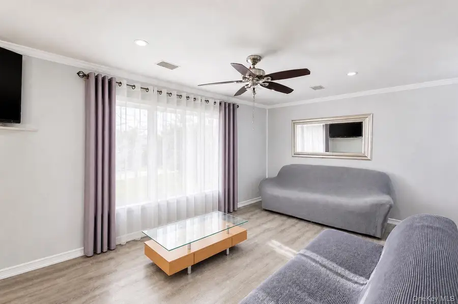 183 Broadway, Brentwood, NY 11717 - #3