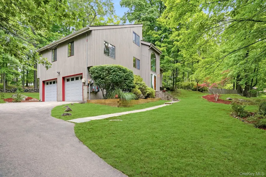 43 Powder Horn Road, Cortlandt Manor, NY 10567 - #2