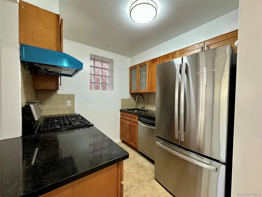 91-06 Whitney Avenue #2B, Elmhurst, NY 11373 - #3