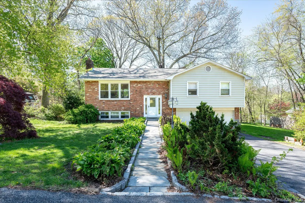6 Amawalk Avenue, Amawalk, NY 10501 - #1