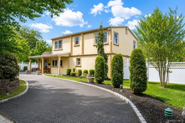 66 Grace Lane, Levittown, NY 11756