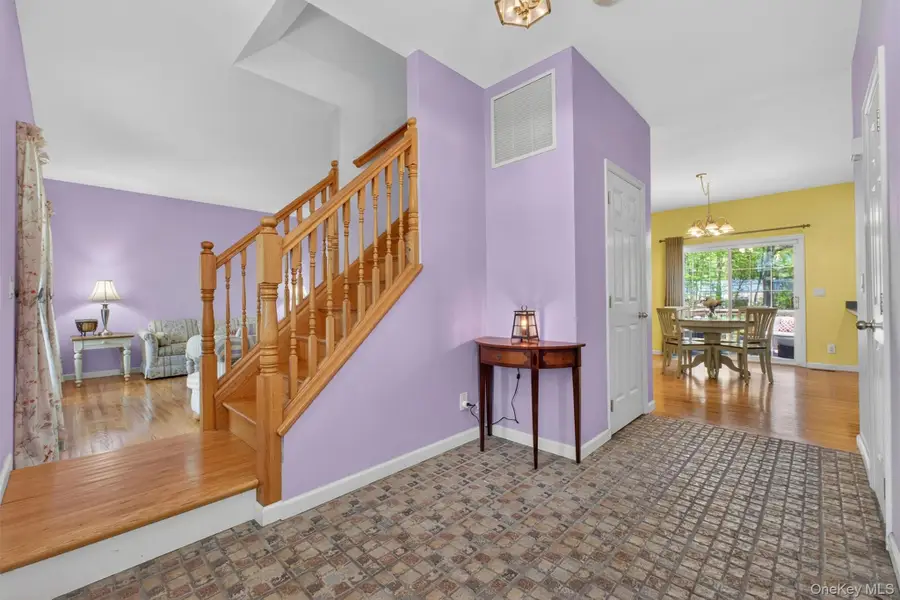 172 Westchester Avenue, Buchanan, NY 10511 - #3