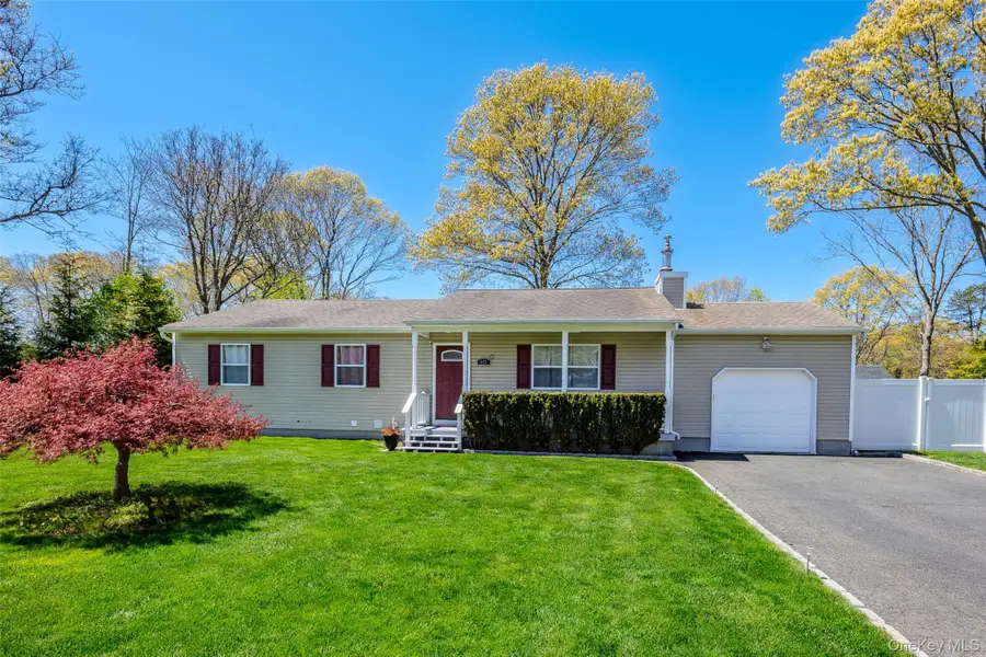405 Puritan Drive, Shirley, NY 11967 - #2