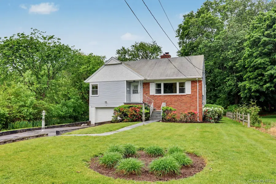 24 Bradford Avenue, Harrison, NY 10528 - #3