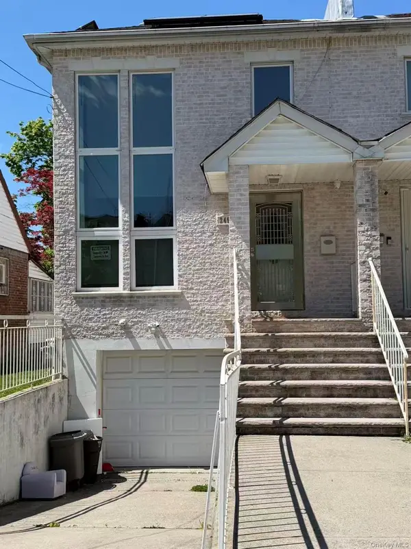 24975 57th Avenue, Little Neck, NY 11362