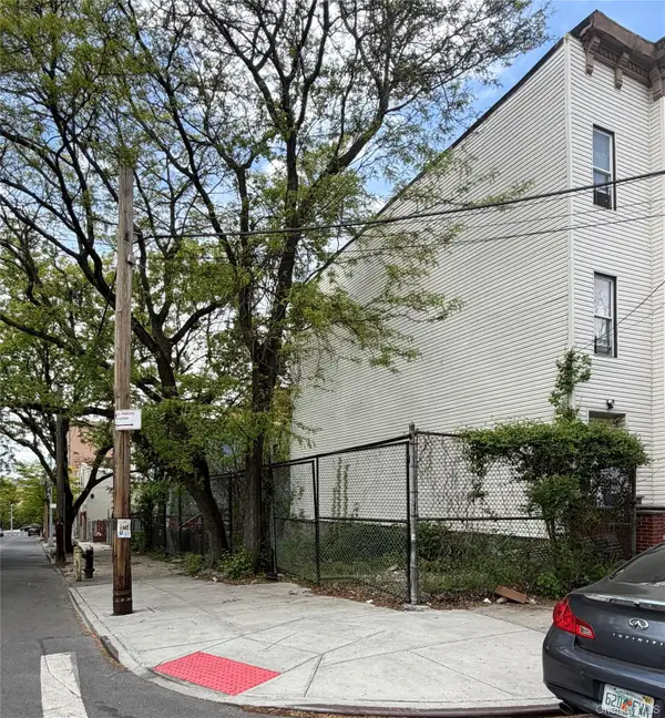 961 Cauldwell Avenue, Bronx, NY 10456