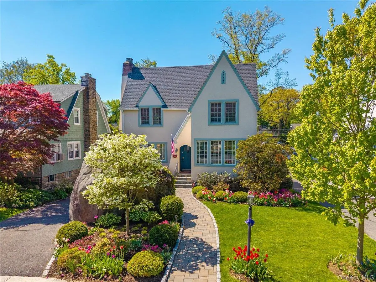 414 Washington Avenue, Pelham, NY 10803 - #1
