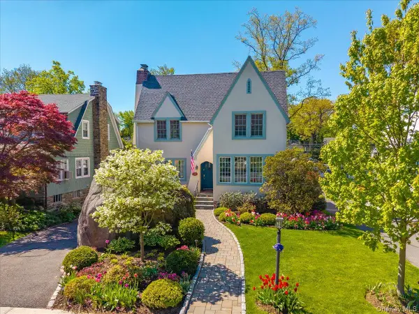 414 Washington Avenue, Pelham, NY 10803