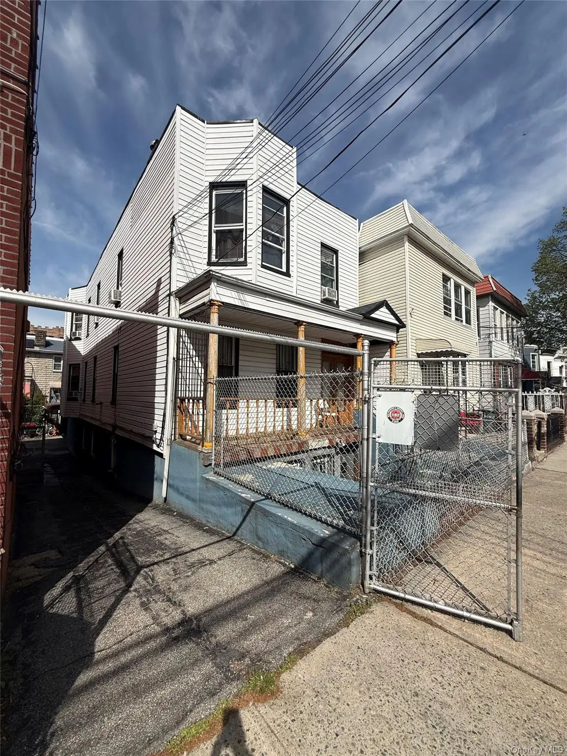 1129 Beach Avenue, Bronx, NY 10472 - #1