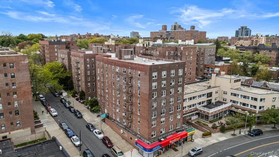 67-25 Dartmouth Street #6D, Forest Hills, NY 11375 - #2