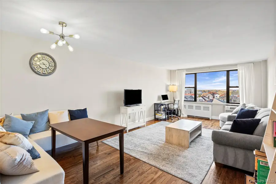 333 E Broadway #4K, Island Park, NY 11558 - #3