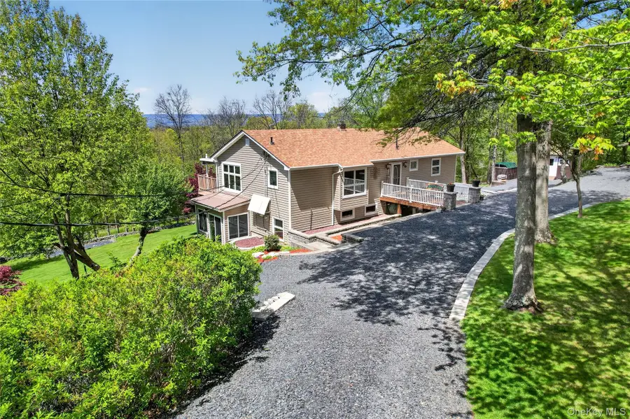 77 Maidstone Drive, Walden, NY 12586 - #2