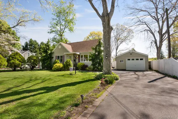 1321 Thompson Drive, Bay Shore, NY 11706