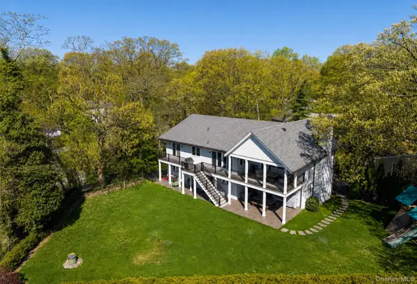 8 Shoreview Circle, Pelham, NY 10803