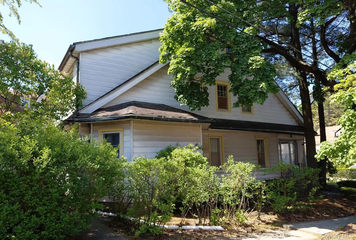 384 Hawthorne Avenue, Yonkers, NY 10705 - #1