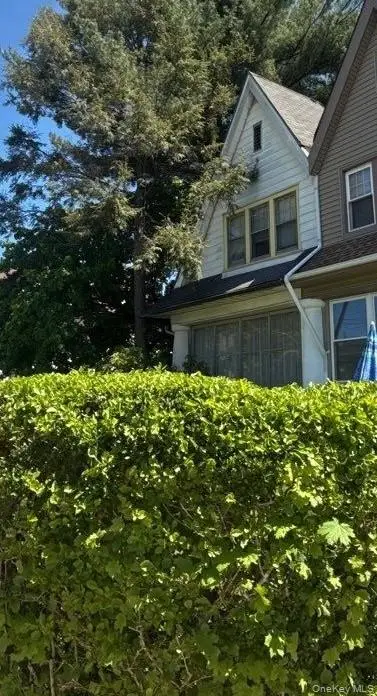384 Hawthorne Avenue, Yonkers, NY 10705 - #3