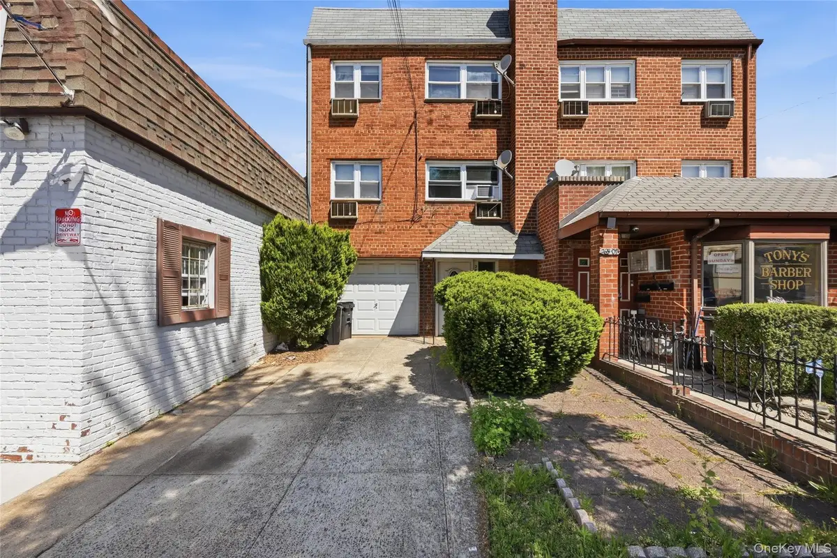 26505 Hillside Avenue, Floral Park, NY 11004 - #1