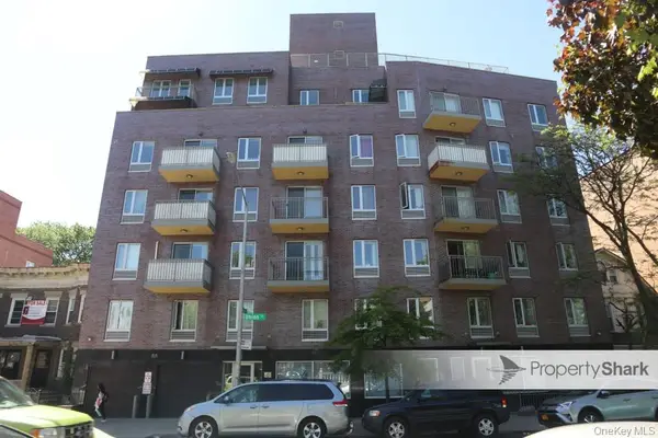 32-26 Union Street #2E, Flushing, NY 11354