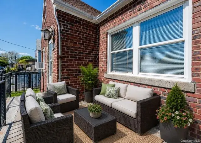 812 Swinton Avenue, Bronx, NY 10465 - #2