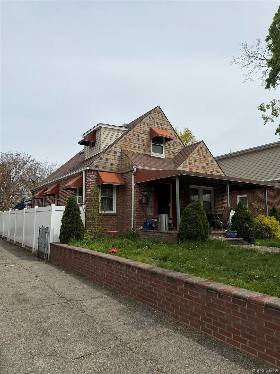 230-11 130 Avenue, Laurelton, NY 11413 - #1