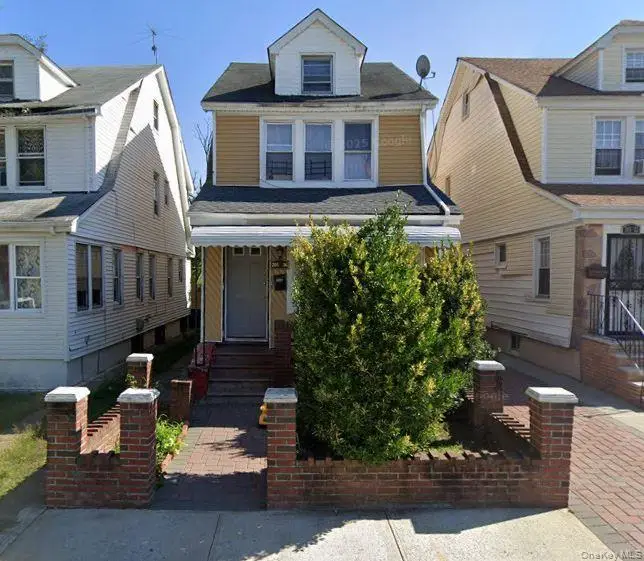 205-26 116th Road, Saint Albans, NY 11412 - #2