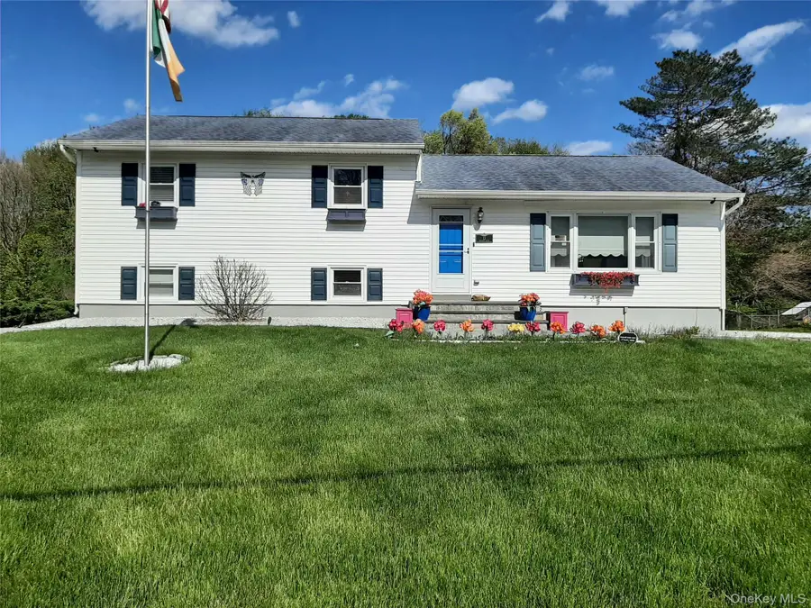 13 Regency Drive, Wappingers Falls, NY 12590 - #2
