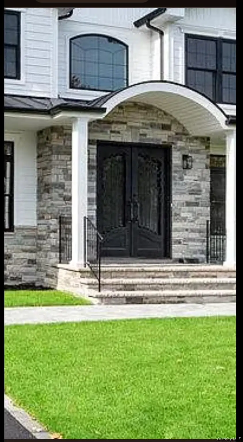 36 Sherman Drive, Syosset, NY 11791 - #3