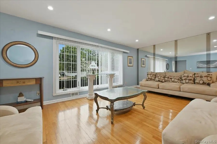 336 Princeton Street, Westbury, NY 11590 - #2