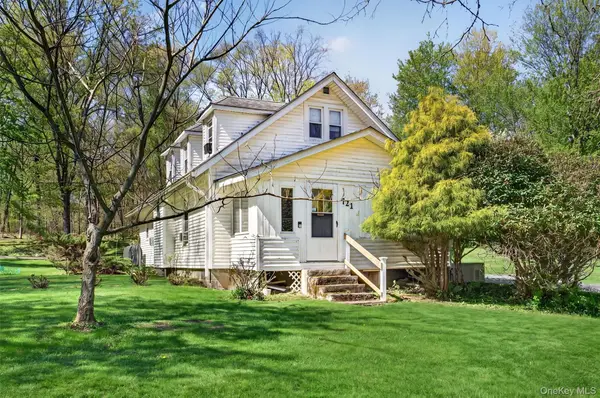 721 Goshen Turnpike, Circleville, NY 10919