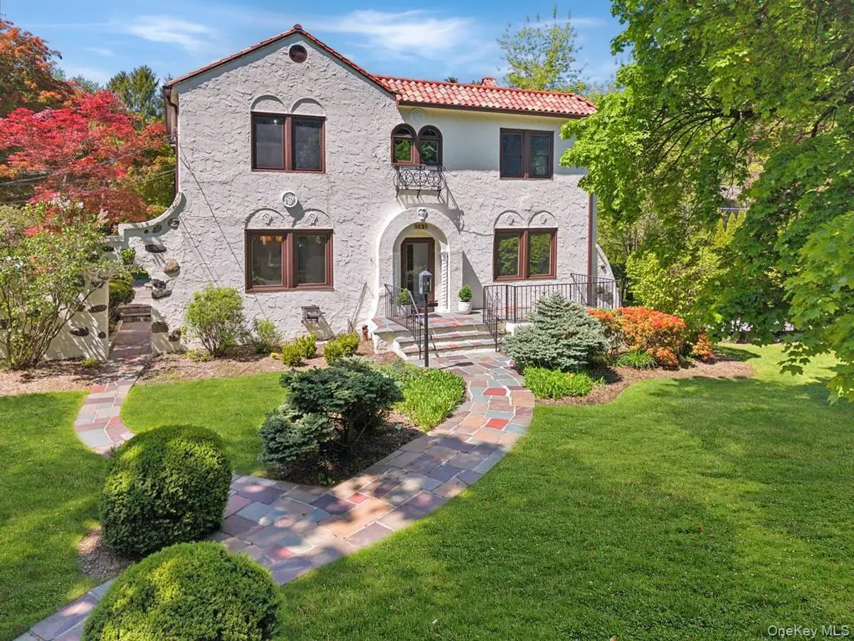 62 Broadfield Road, New Rochelle, NY 10804 - #1
