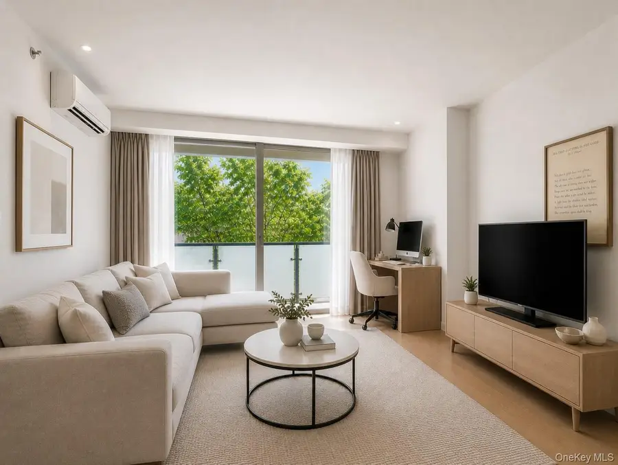 40 Pinehurst Avenue #2D, New York, NY 10033 - #3
