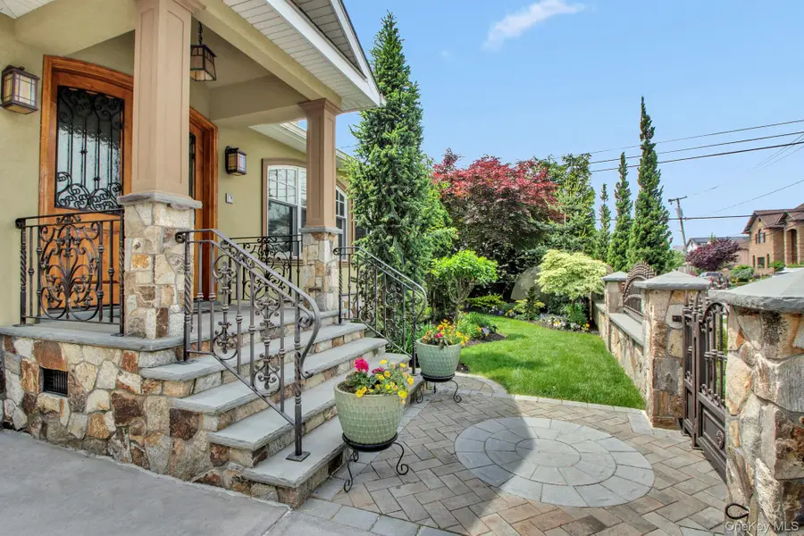 14902 11th Avenue, Whitestone, NY 11357 - #3