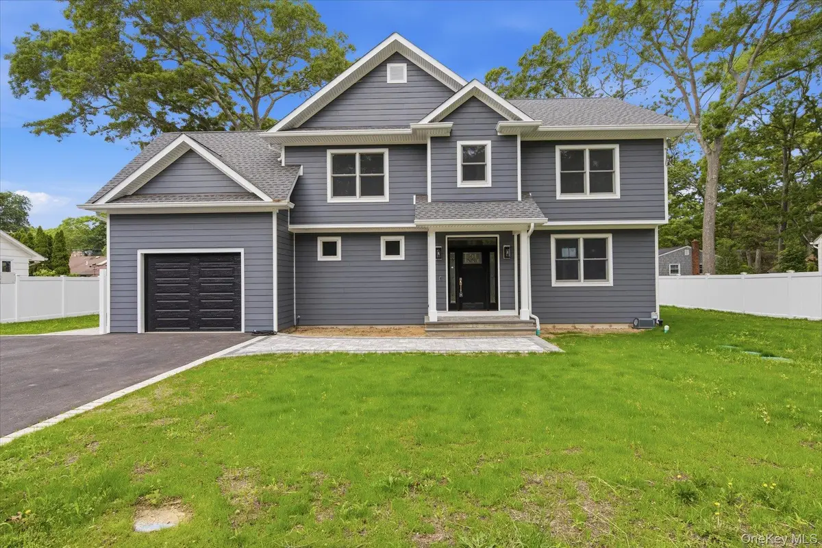 218 W Tyler Avenue, Miller Place, NY 11764 - #1