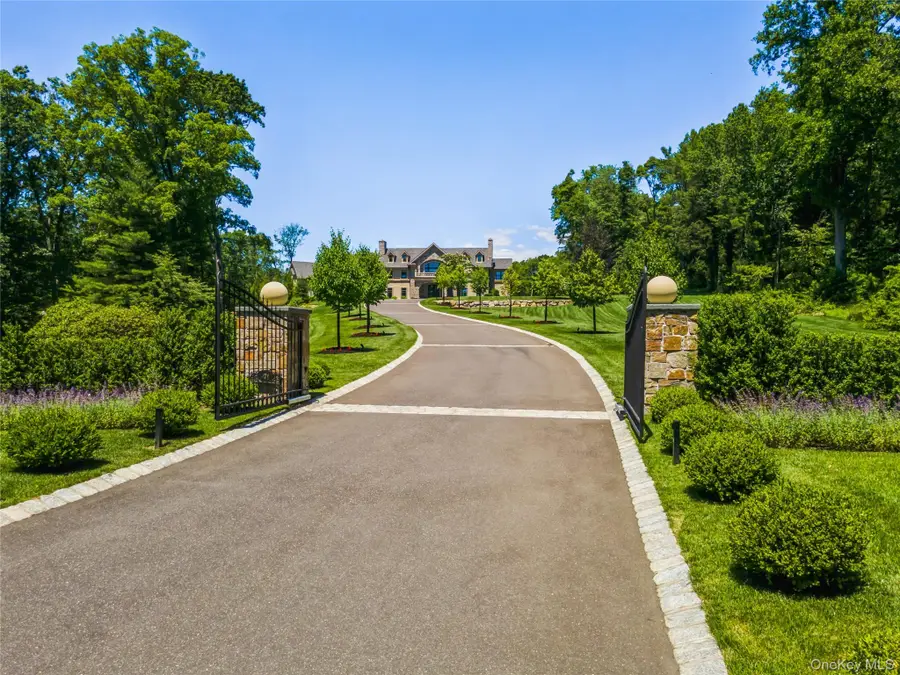 471 Woodbury, Cold Spring Harbor, NY 11724 - #2