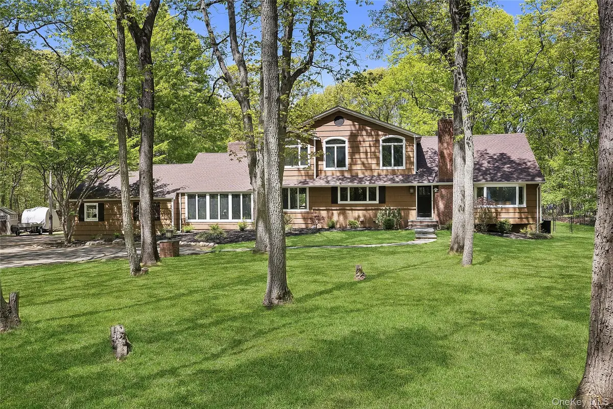 3 Pheasant Lane, Lloyd Harbor, NY 11743 - #1