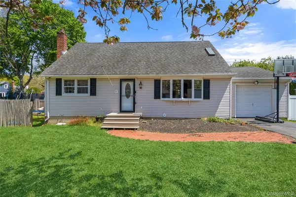 325 Harrison Avenue, Miller Place, NY 11764