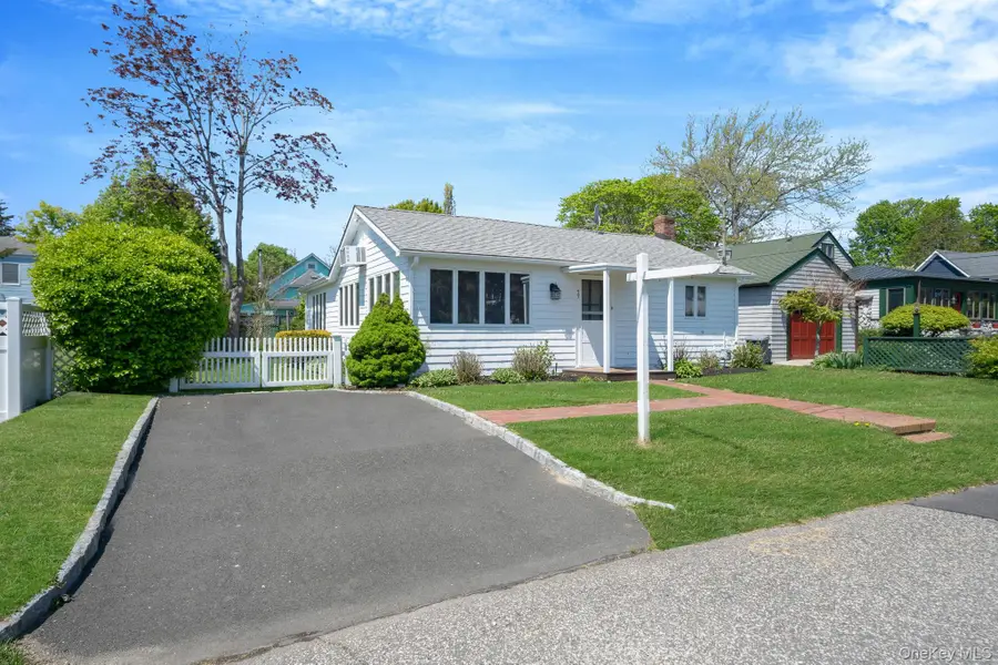 77 Point Street, South Jamesport, NY 11970 - #3