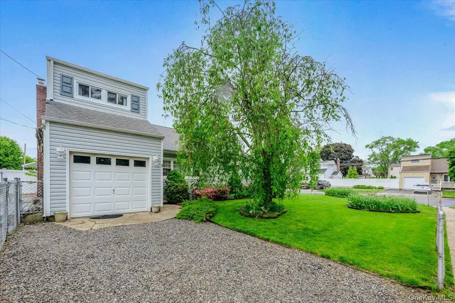18 Kelly Place, Deer Park, NY 11729 - #2