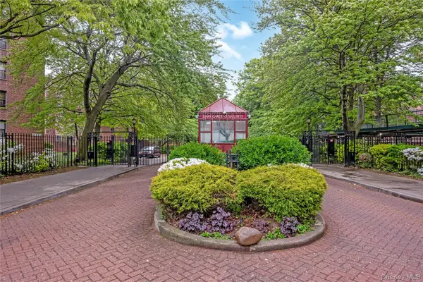 150-10 71st Avenue #2K, Kew Garden Hills, NY 11367